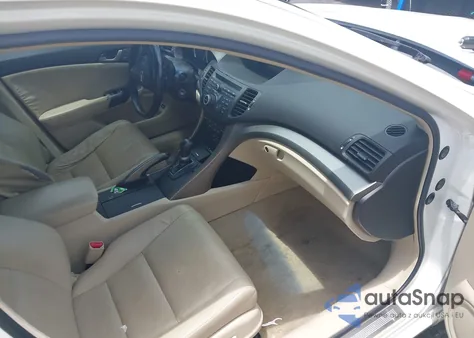 2010 Acura Tsx 2.4 from USA, damaged, VIN JH4CU2F66AC014847